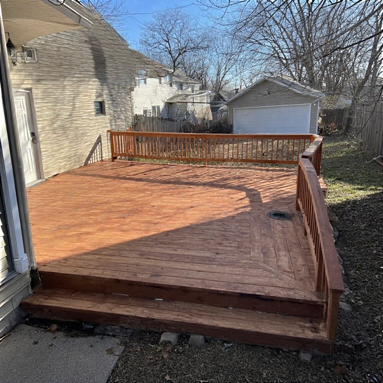groundlevel deck